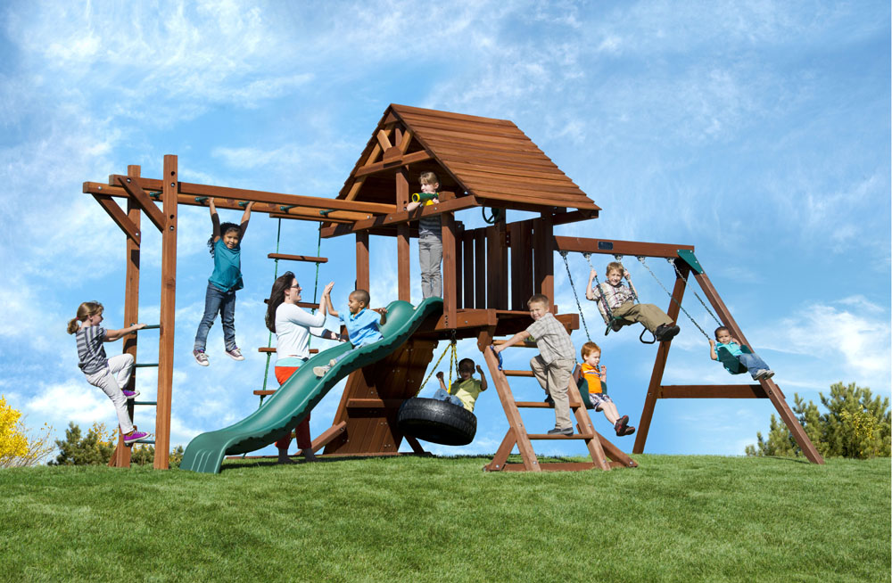 play set with monkey bars